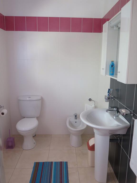 Fadine Self Catering * La Digue